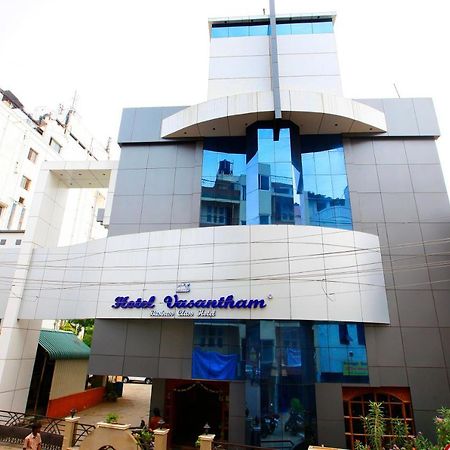 Hotel Vasantham Κοϊμπατόρε Εξωτερικό φωτογραφία