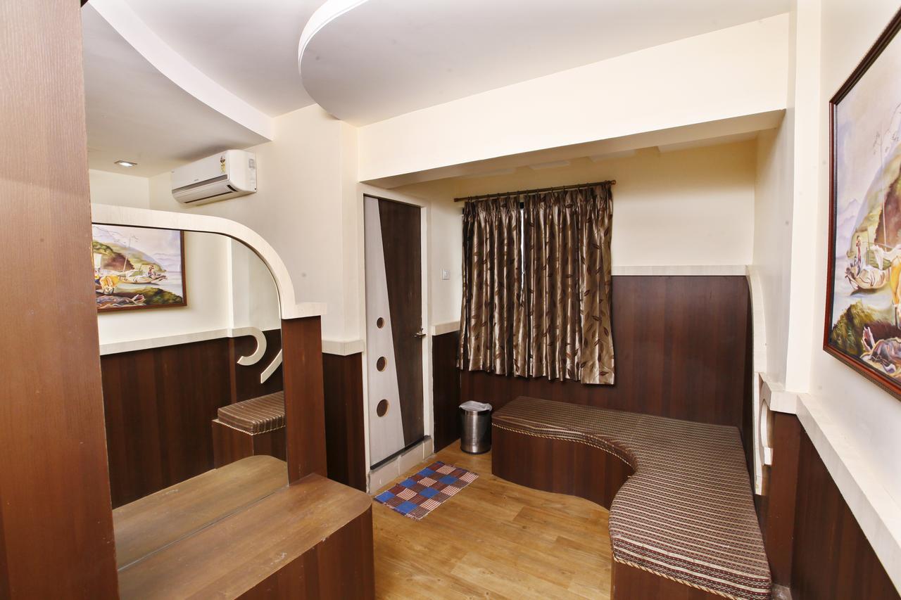 Hotel Vasantham Κοϊμπατόρε Εξωτερικό φωτογραφία