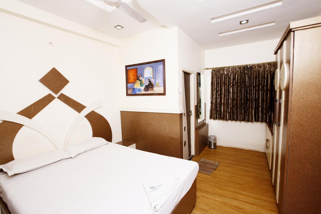 Hotel Vasantham Κοϊμπατόρε Εξωτερικό φωτογραφία