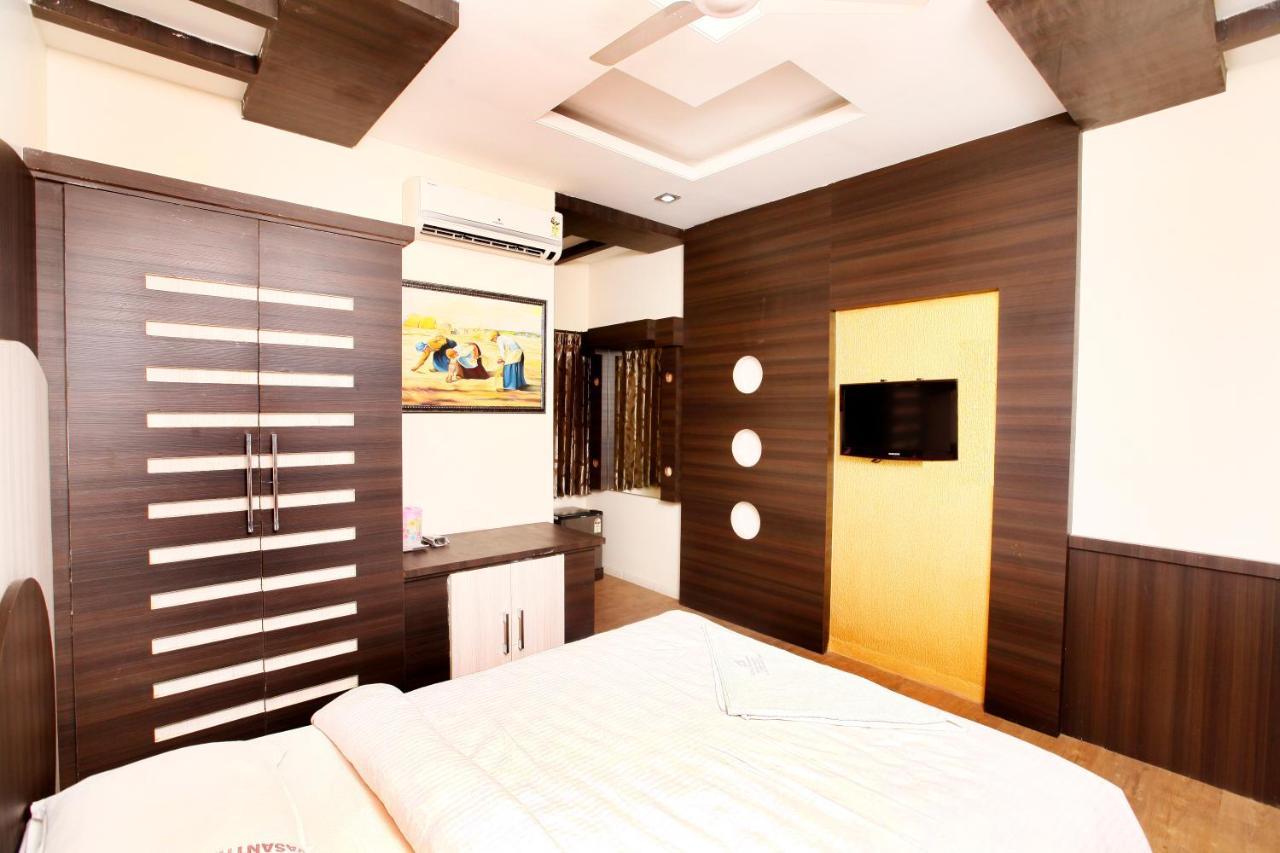 Hotel Vasantham Κοϊμπατόρε Εξωτερικό φωτογραφία