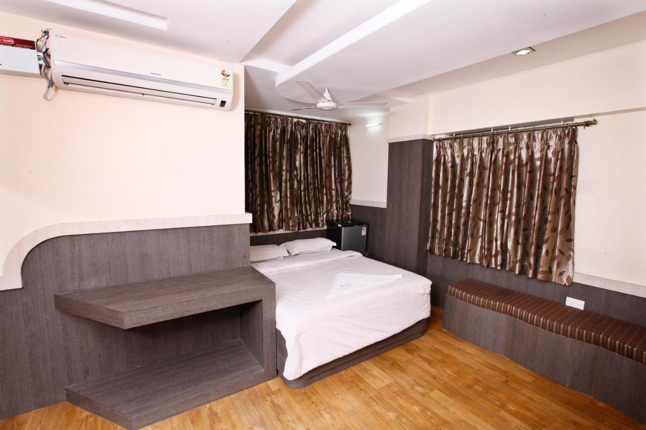 Hotel Vasantham Κοϊμπατόρε Εξωτερικό φωτογραφία
